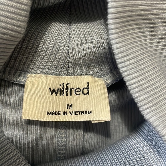 Wilfred turtle neck with stitching details. - Picture 3 of 5